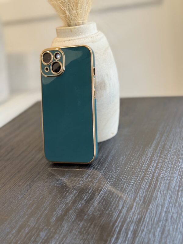 Gold Plated iPhone Case - Image 7