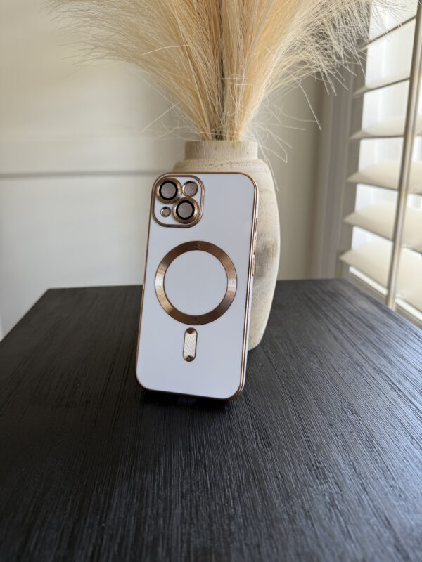 Gold Plated Magnetic iPhone Case iPhone 15 iPhone 16 Pro Max - Image 9